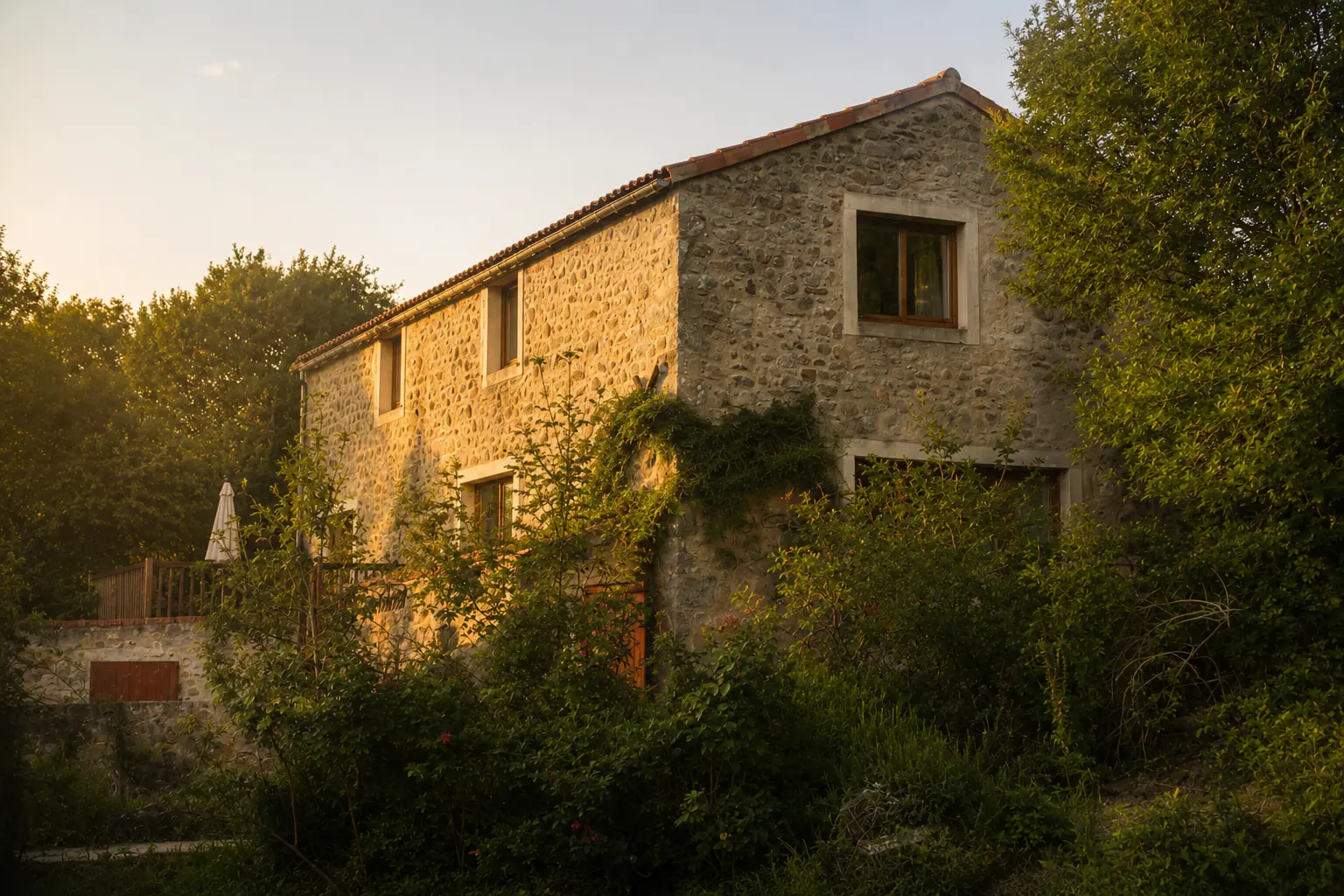Moulin de Chatillon watermill exterior